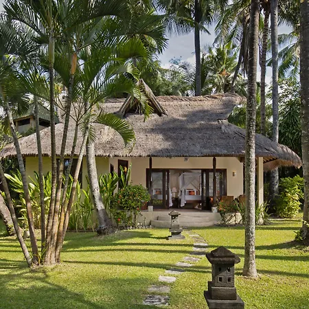 Alam Anda Ocean Front Resort & Spa Dive Resort