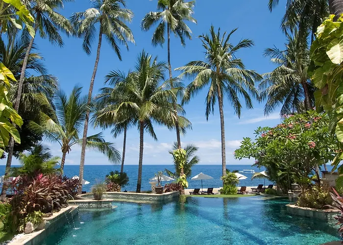 Alam Anda Ocean Front & Dive Resort 4*