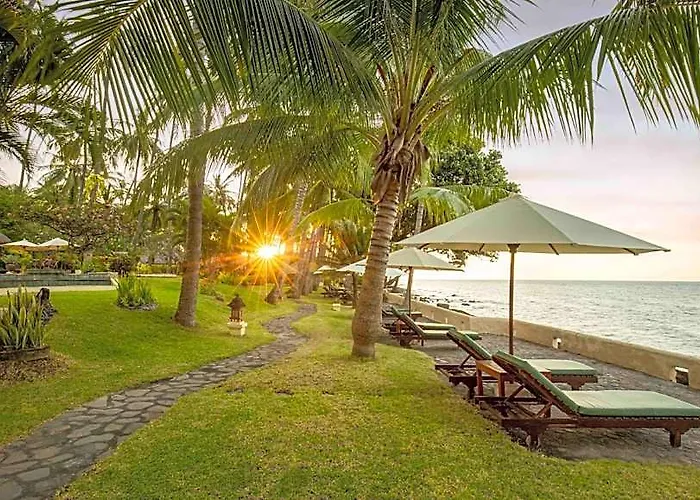 Resort Alam Anda Ocean Front & Dive 4*